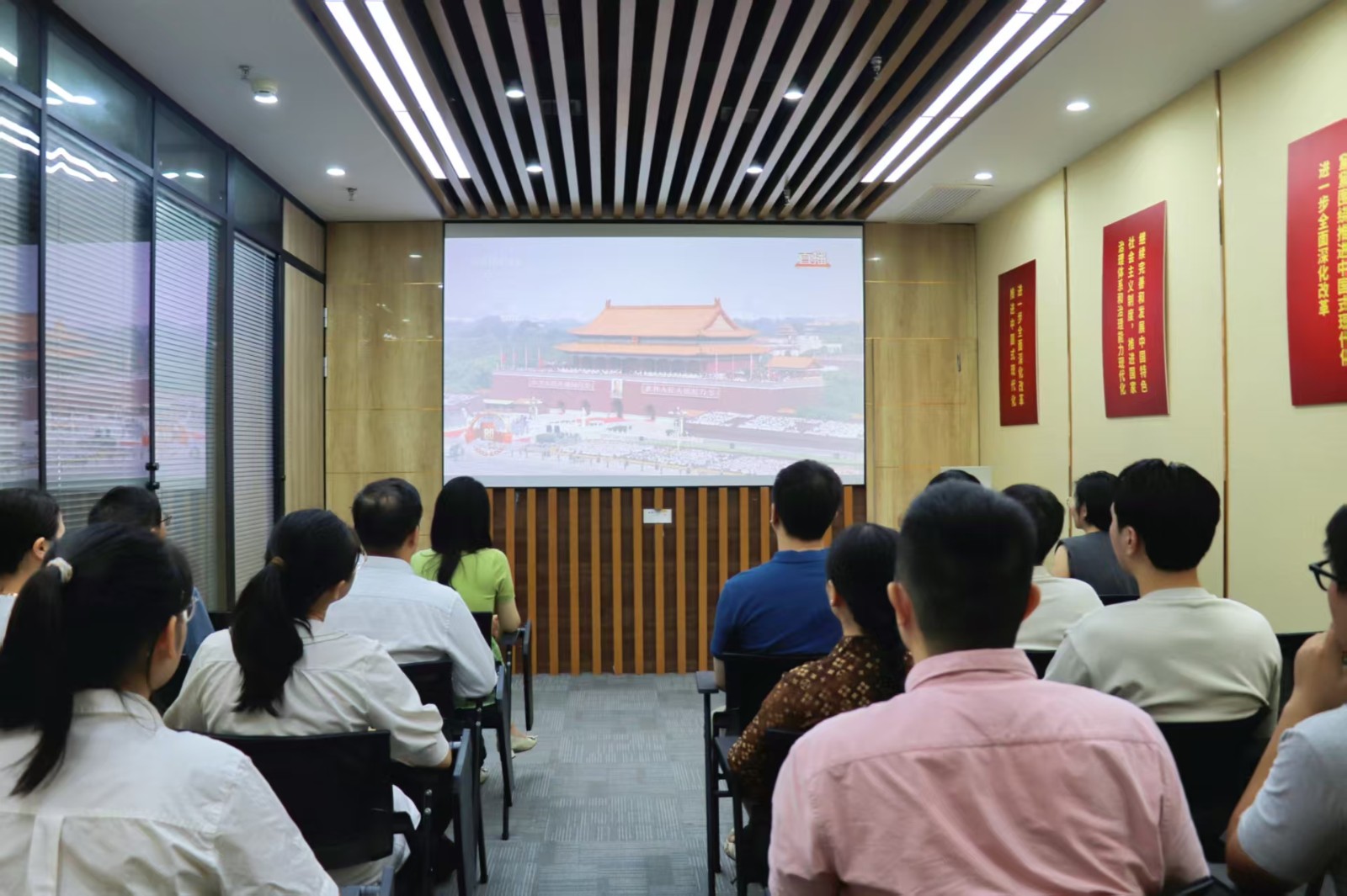 微信图片_20250903103127_399_20.jpg 微信图片_20250903103127_399_20.jpg