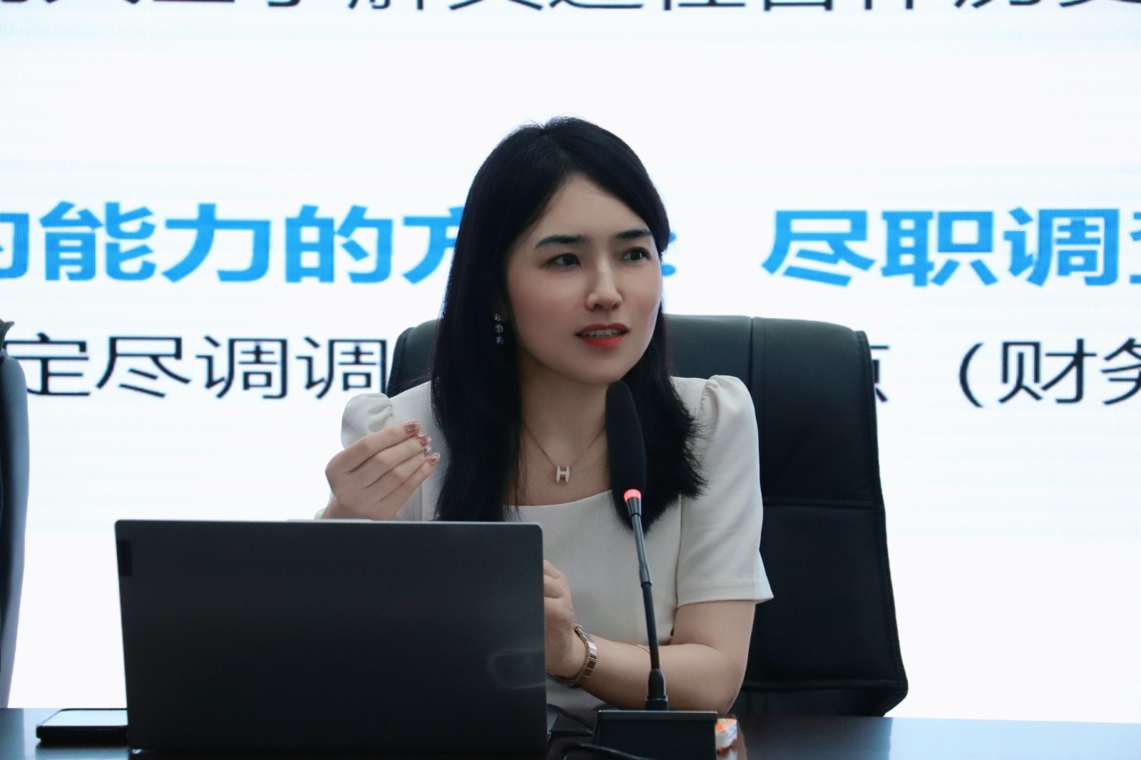 retouch_2025091216353771-opq3960945772.jpg retouch_2025091216353771-opq3960945772.jpg