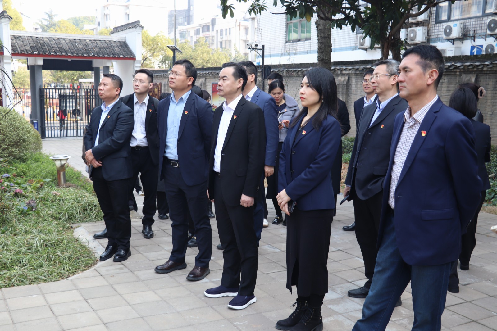 retouch_2026011520375293.jpg retouch_2026011520375293.jpg