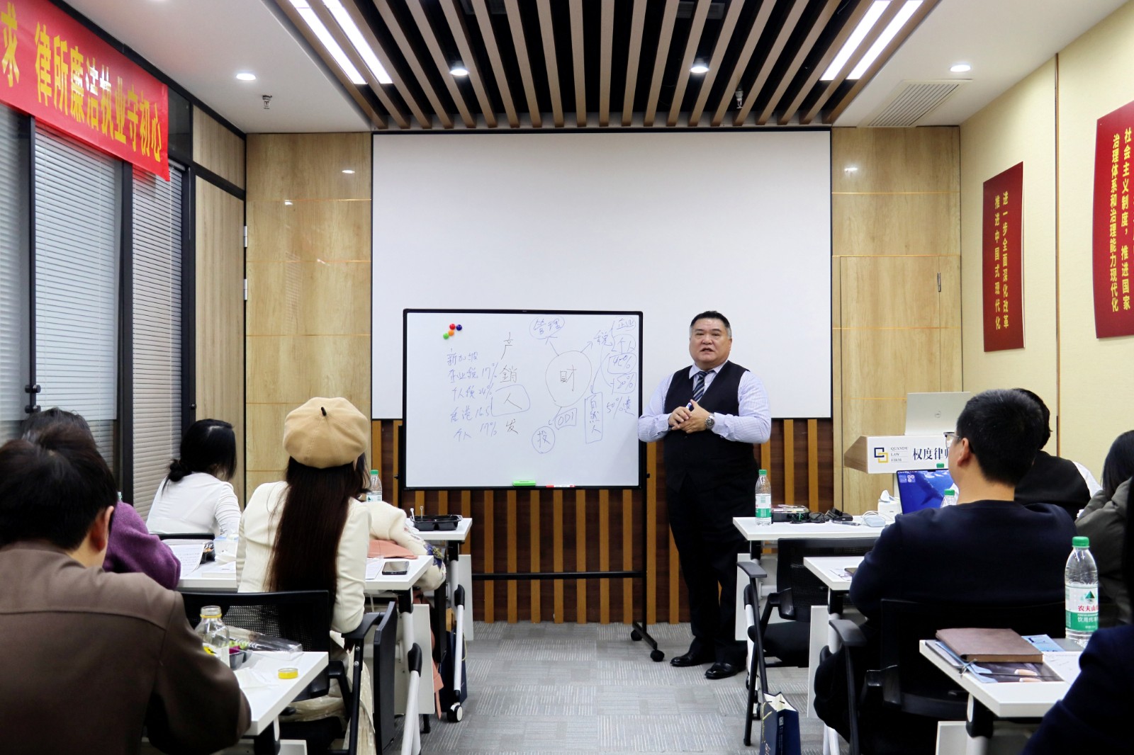 retouch_2026011717032369.jpg retouch_2026011717032369.jpg