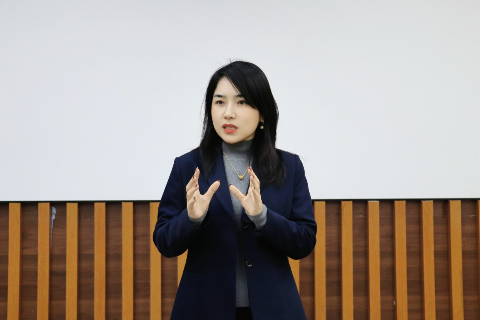 retouch_2026011717154204.jpg retouch_2026011717154204.jpg