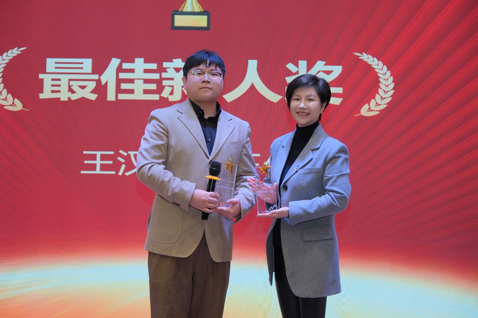 IMG_2010.jpg IMG_2010.jpg